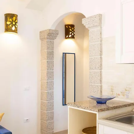 Panoramic Seaview Coastal Retreat With Pool Holiday home