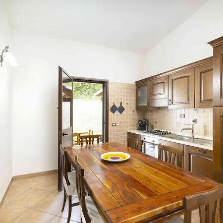 Panoramic Seaview Coastal Retreat With Pool Cugnana